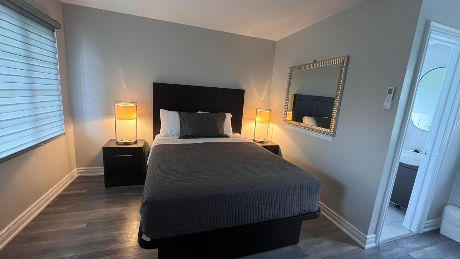 Miracle Motel Chatham-Kent Luaran gambar