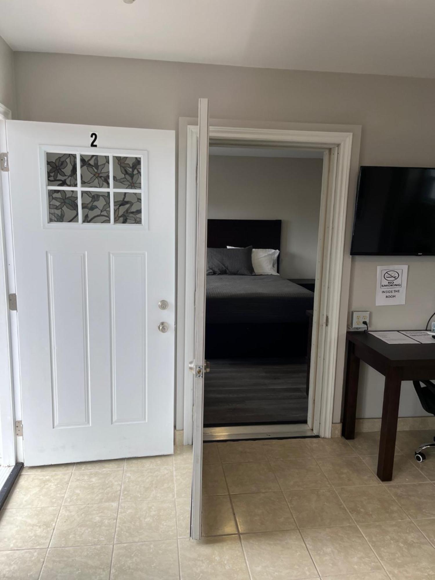 Miracle Motel Chatham-Kent Luaran gambar